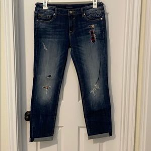 Vigoss Distressed Capris